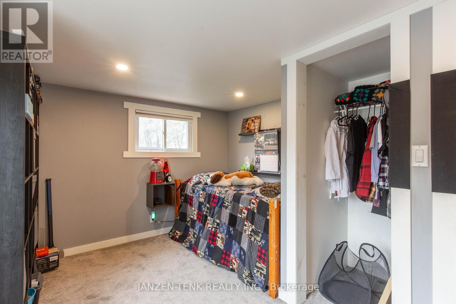 9114 Rogers Road, Malahide, Ontario  N5H 2R4 - Photo 24 - X12877072