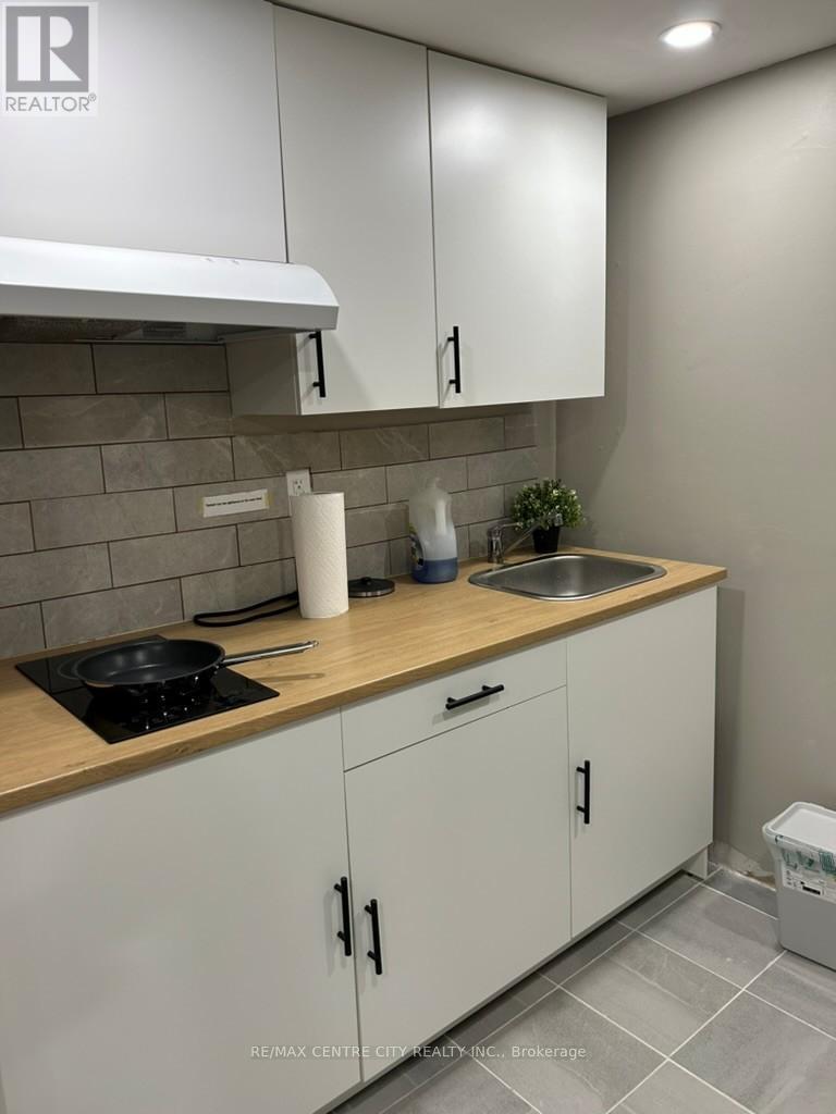 41 Balcarres Road, London North (North C), Ontario  N5X 2H6 - Photo 12 - X12877090