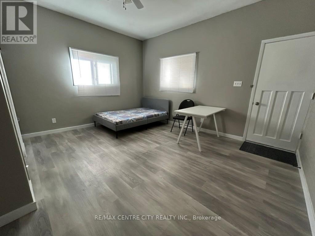 41 Balcarres Road, London North (North C), Ontario  N5X 2H6 - Photo 7 - X12877090