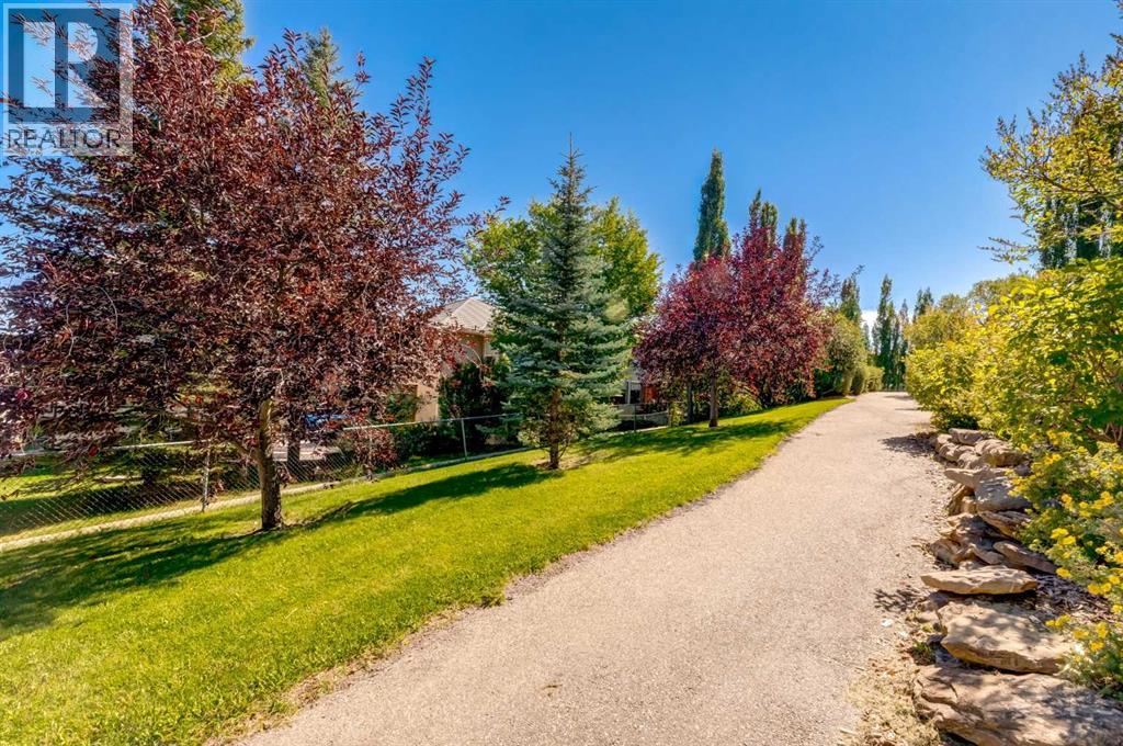 256 Hampstead Way Nw, Calgary, Alberta  T3A 6G8 - Photo 35 - A2290643