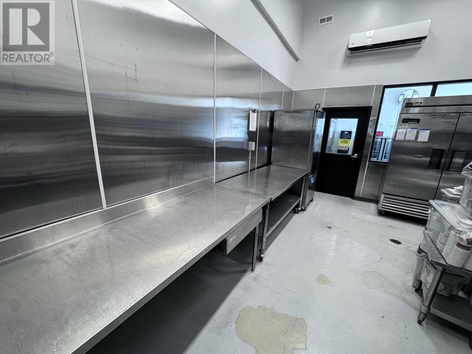 200 Red River Rd, Thunder Bay, Ontario  P7B 1A4 - Photo 11 - TB253377