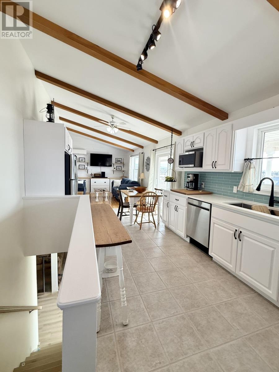 8 Burns Avenue, Stanley Bridge, Prince Edward Island  C0A 1N0 - Photo 17 - 202604455