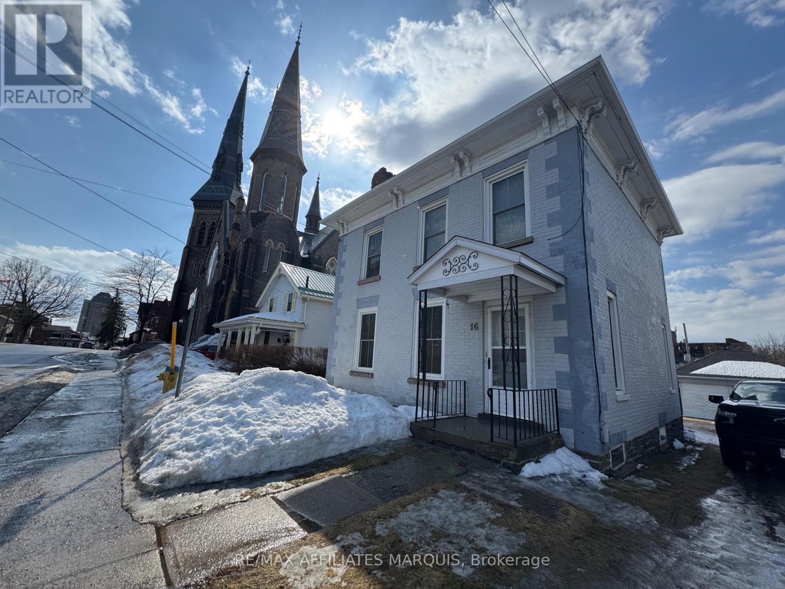 1 - 16 William Street, Brockville, Ontario  K6V 4V2 - Photo 3 - X12877002