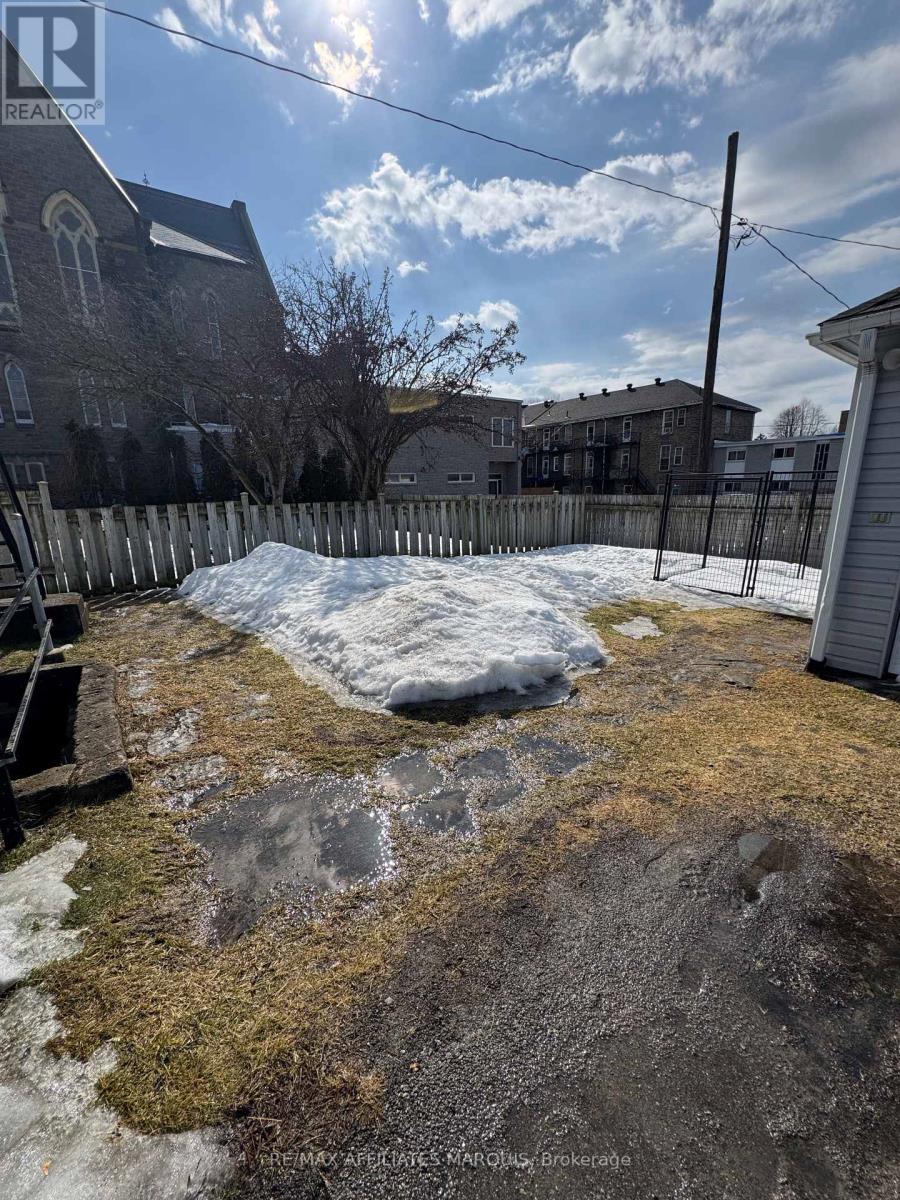 1 - 16 William Street, Brockville, Ontario  K6V 4V2 - Photo 4 - X12877002