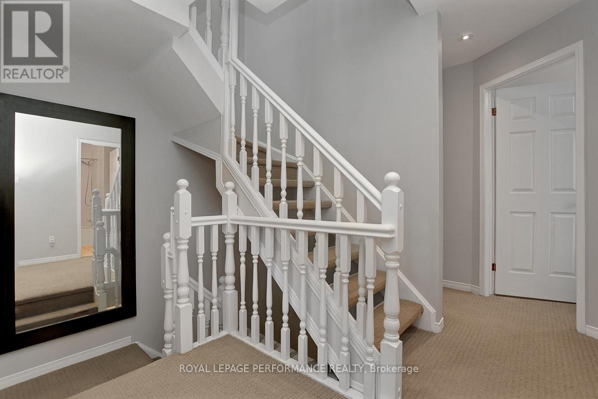 19 Columbus Avenue, Ottawa, Ontario  K1K 1R2 - Photo 21 - X12877048