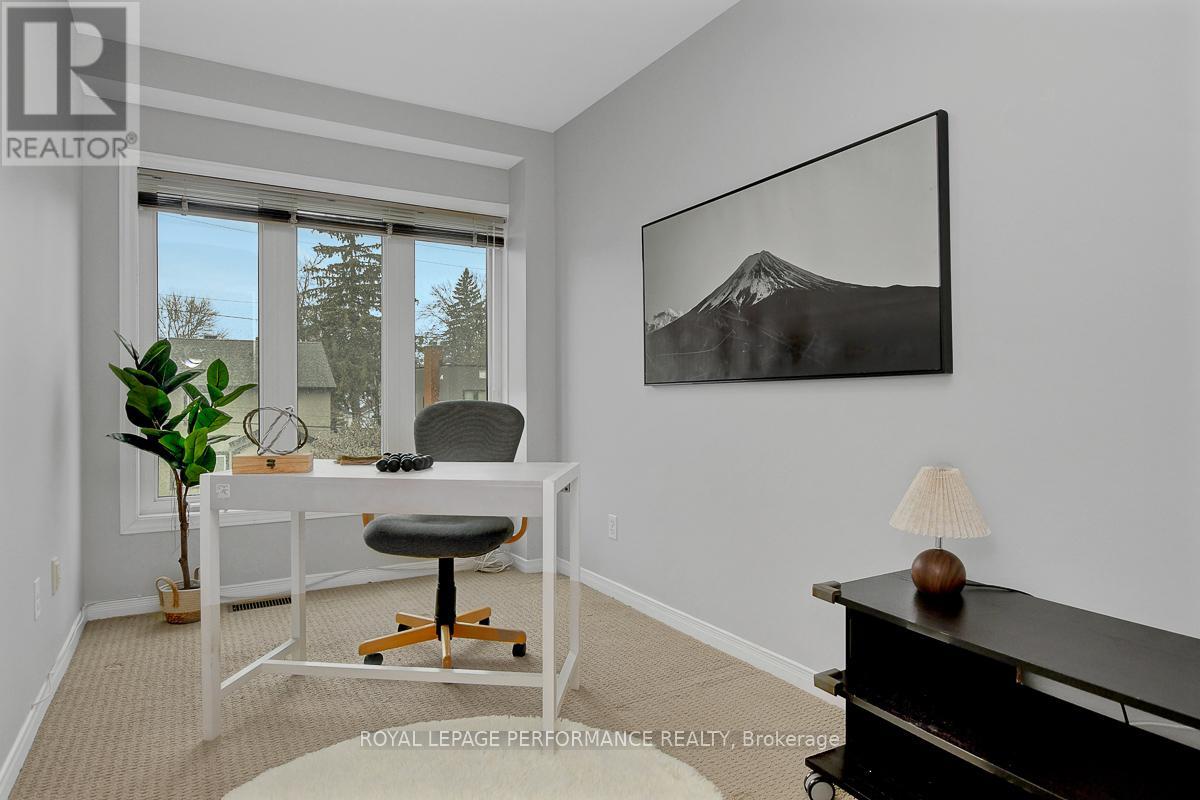 19 Columbus Avenue, Ottawa, Ontario  K1K 1R2 - Photo 26 - X12877048