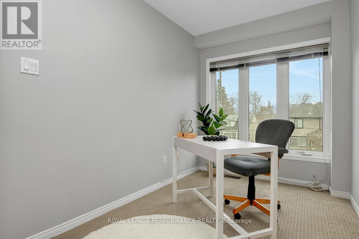 19 Columbus Avenue, Ottawa, Ontario  K1K 1R2 - Photo 27 - X12877048