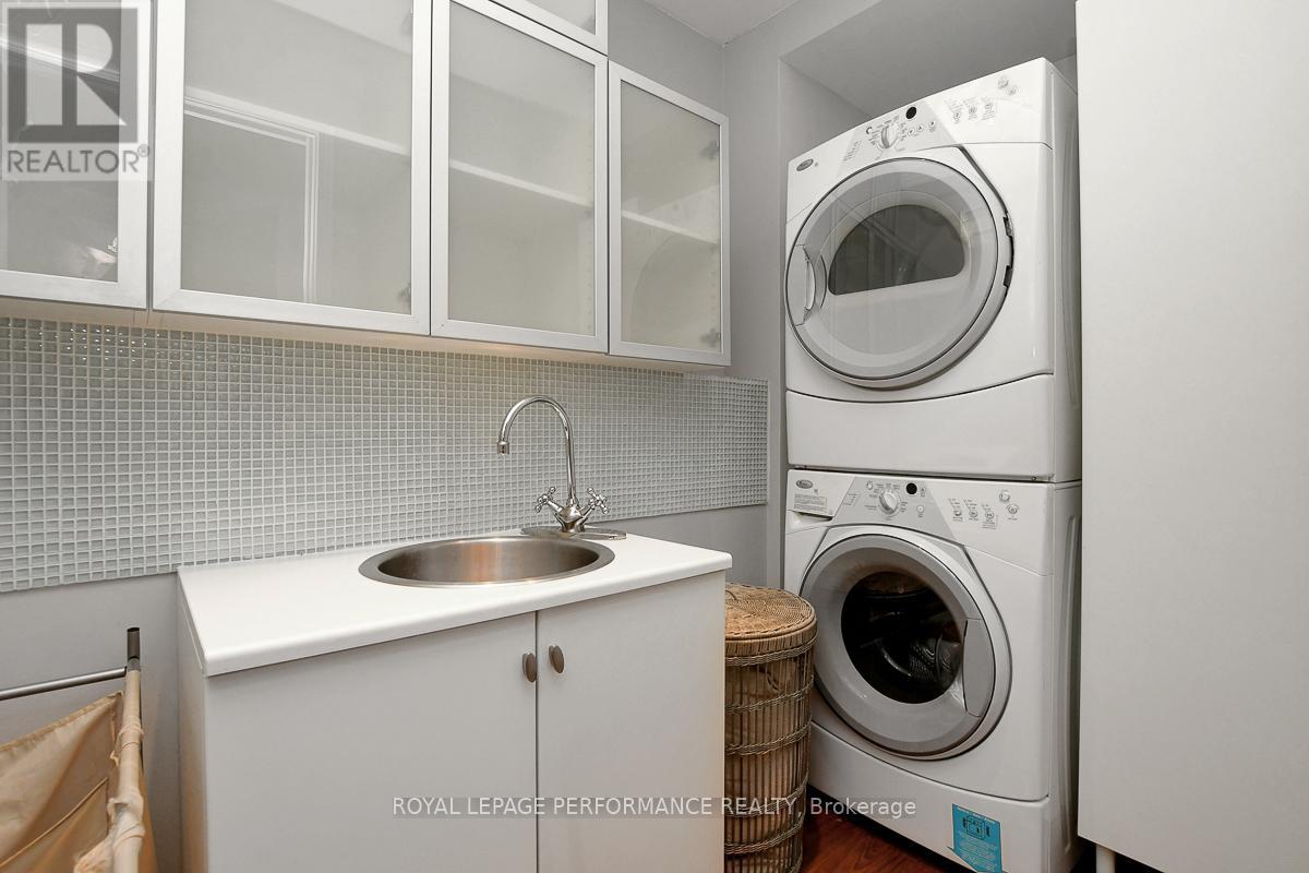 19 Columbus Avenue, Ottawa, Ontario  K1K 1R2 - Photo 29 - X12877048