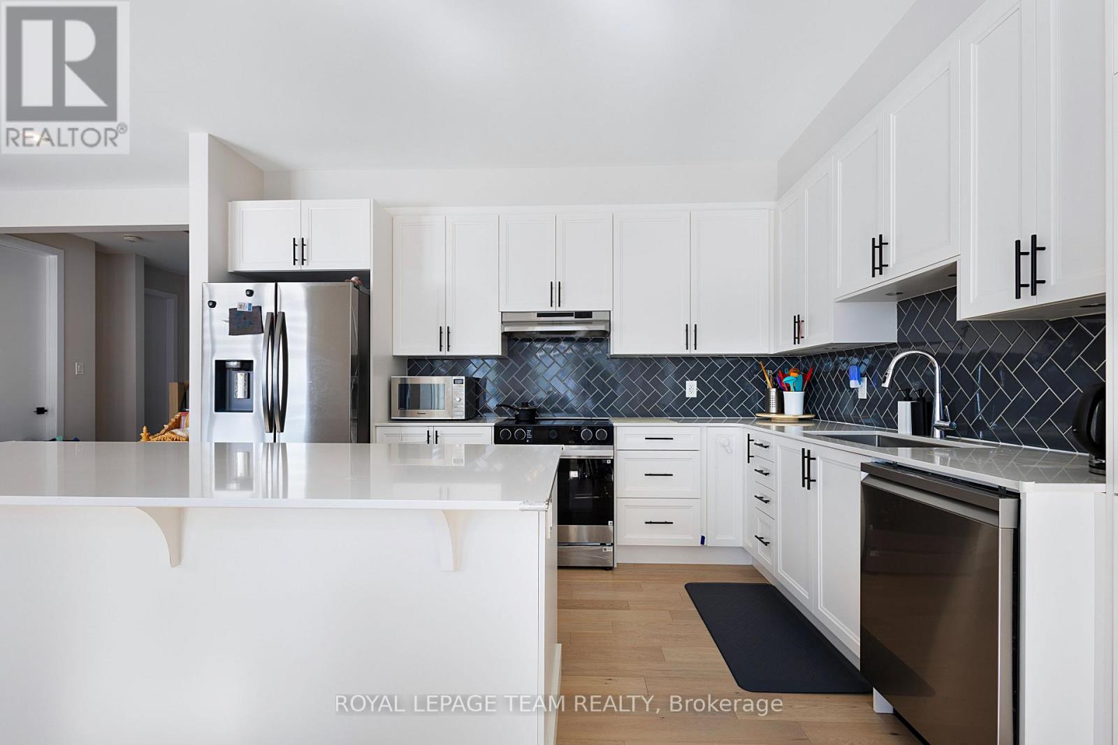 331 Peninsula Road, Ottawa, Ontario  K2J 4J4 - Photo 13 - X12877070