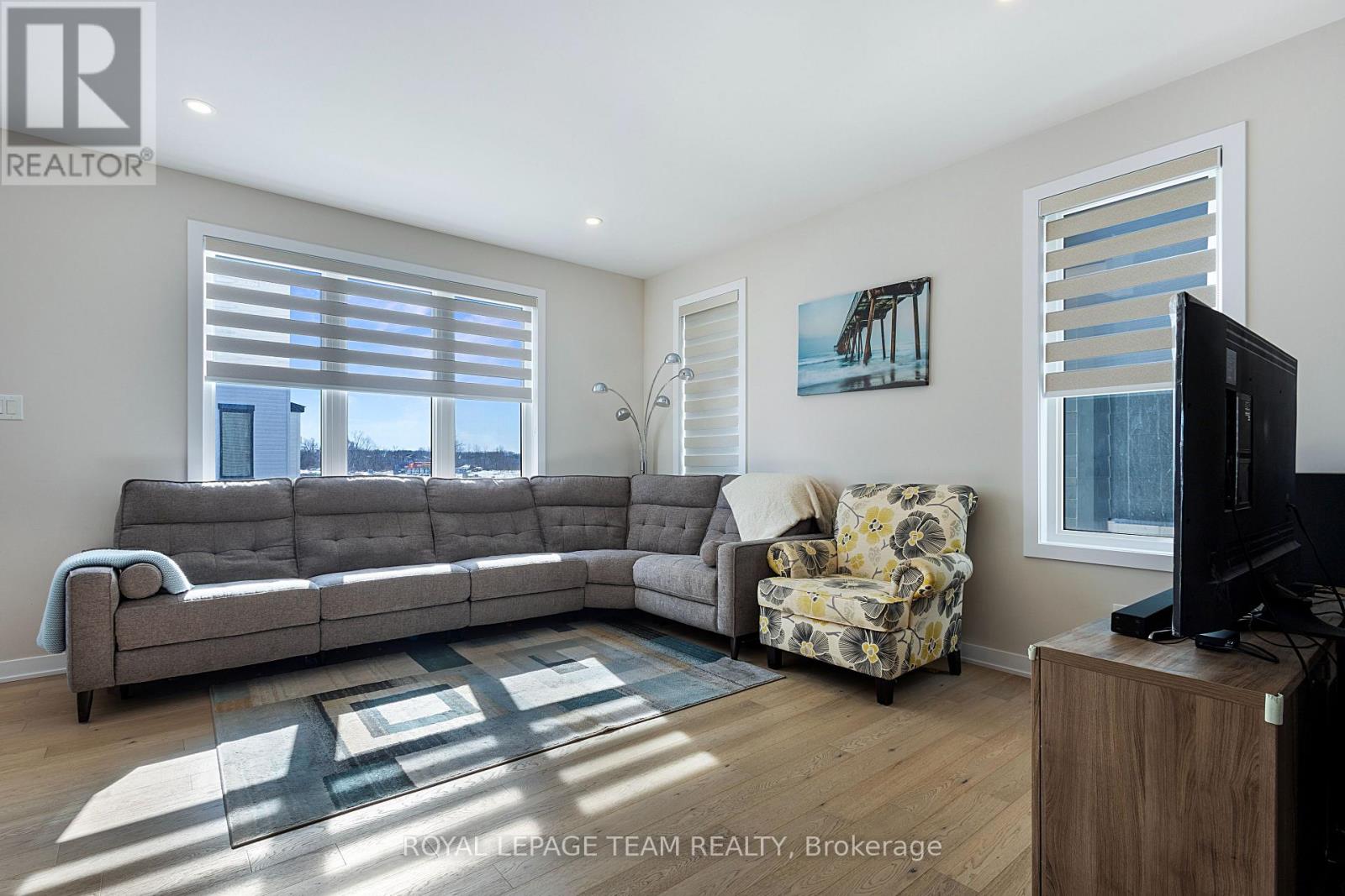 331 Peninsula Road, Ottawa, Ontario  K2J 4J4 - Photo 7 - X12877070