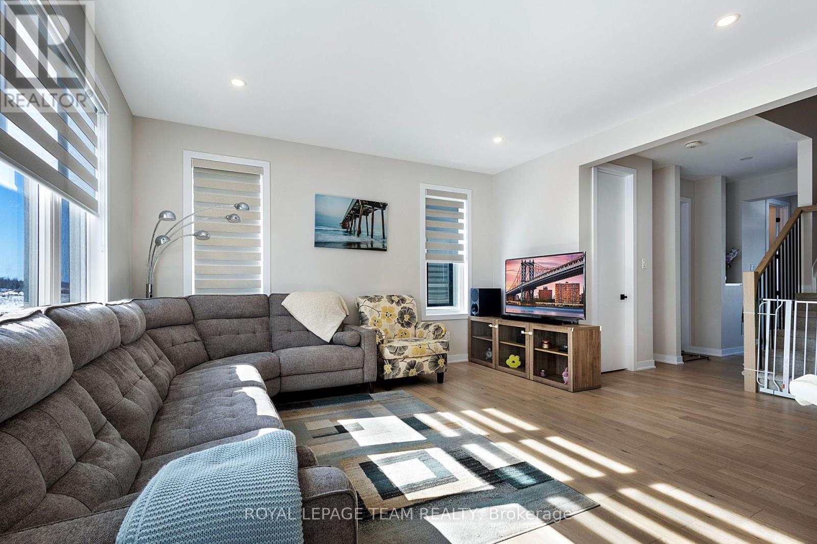 331 Peninsula Road, Ottawa, Ontario  K2J 4J4 - Photo 8 - X12877070