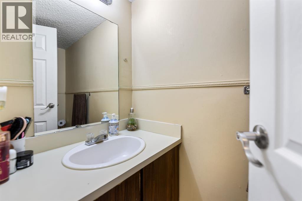 48 Falton Way Ne, Calgary, Alberta  t3j 1k4 - Photo 9 - A2292949