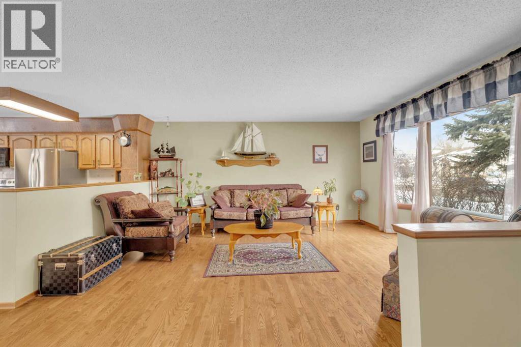 5704 58 Street, Rocky Mountain House, Alberta  T4T 1H9 - Photo 17 - A2288498