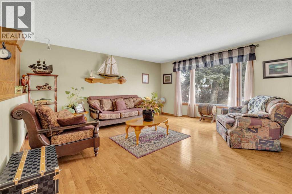 5704 58 Street, Rocky Mountain House, Alberta  T4T 1H9 - Photo 18 - A2288498