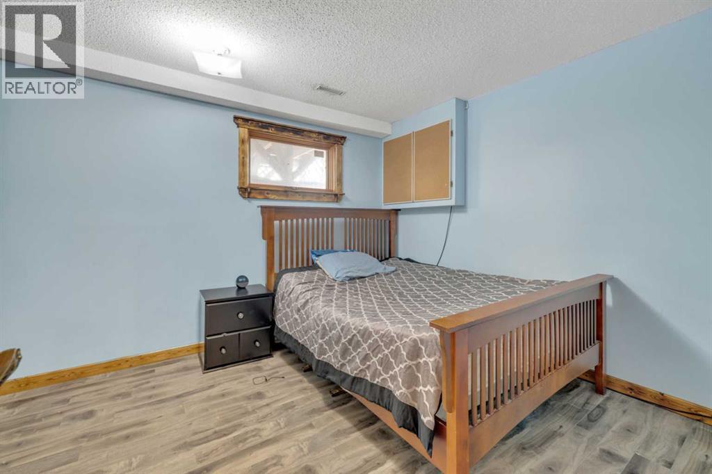 5704 58 Street, Rocky Mountain House, Alberta  T4T 1H9 - Photo 39 - A2288498