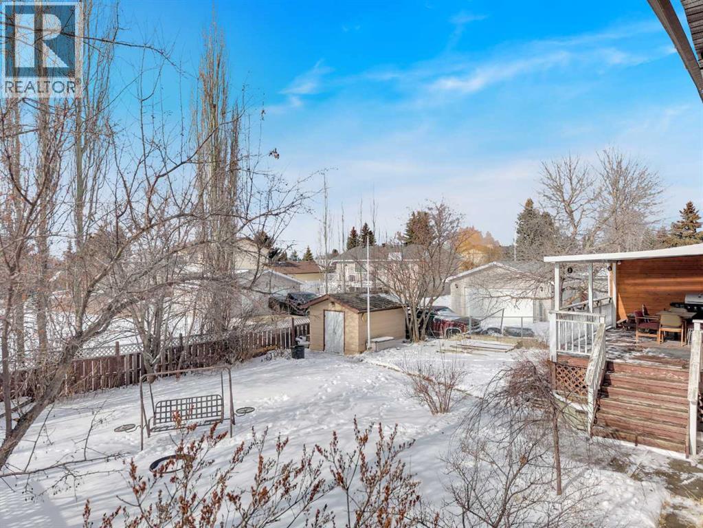 5704 58 Street, Rocky Mountain House, Alberta  T4T 1H9 - Photo 5 - A2288498