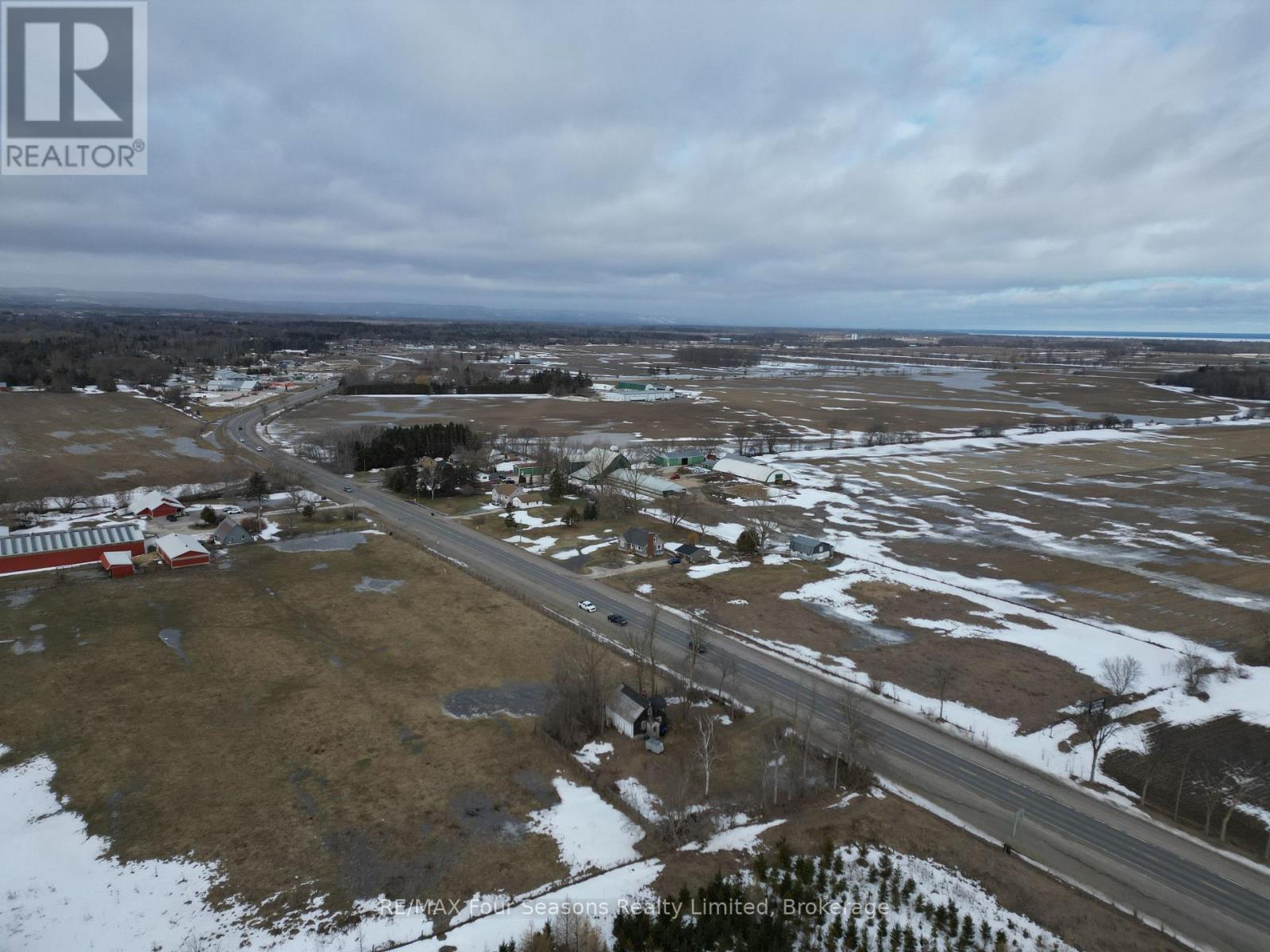 6677 26 Highway, Clearview, Ontario  L0M 1S0 - Photo 10 - S12876970
