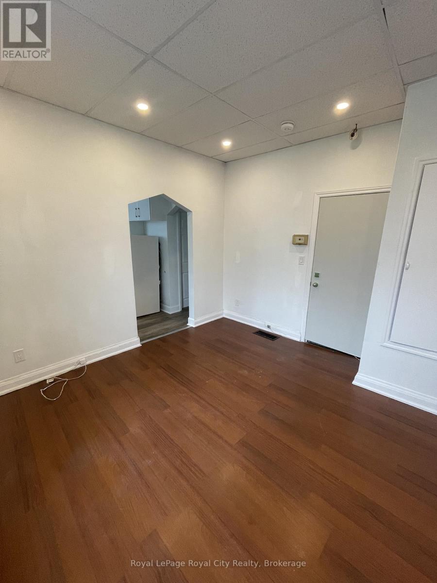 Unit 5 - 21 Gordon Street, Guelph (Downtown), Ontario  N1H 4G8 - Photo 4 - X12876900