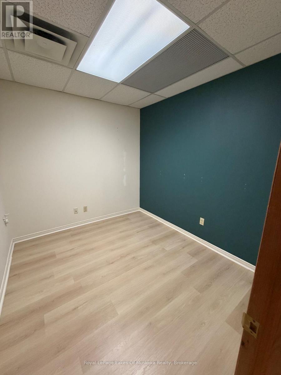 Unit 3 - 367 Muskoka Rd 3 Road N, Huntsville (Chaffey), Ontario  P1H 1H6 - Photo 7 - X12876962