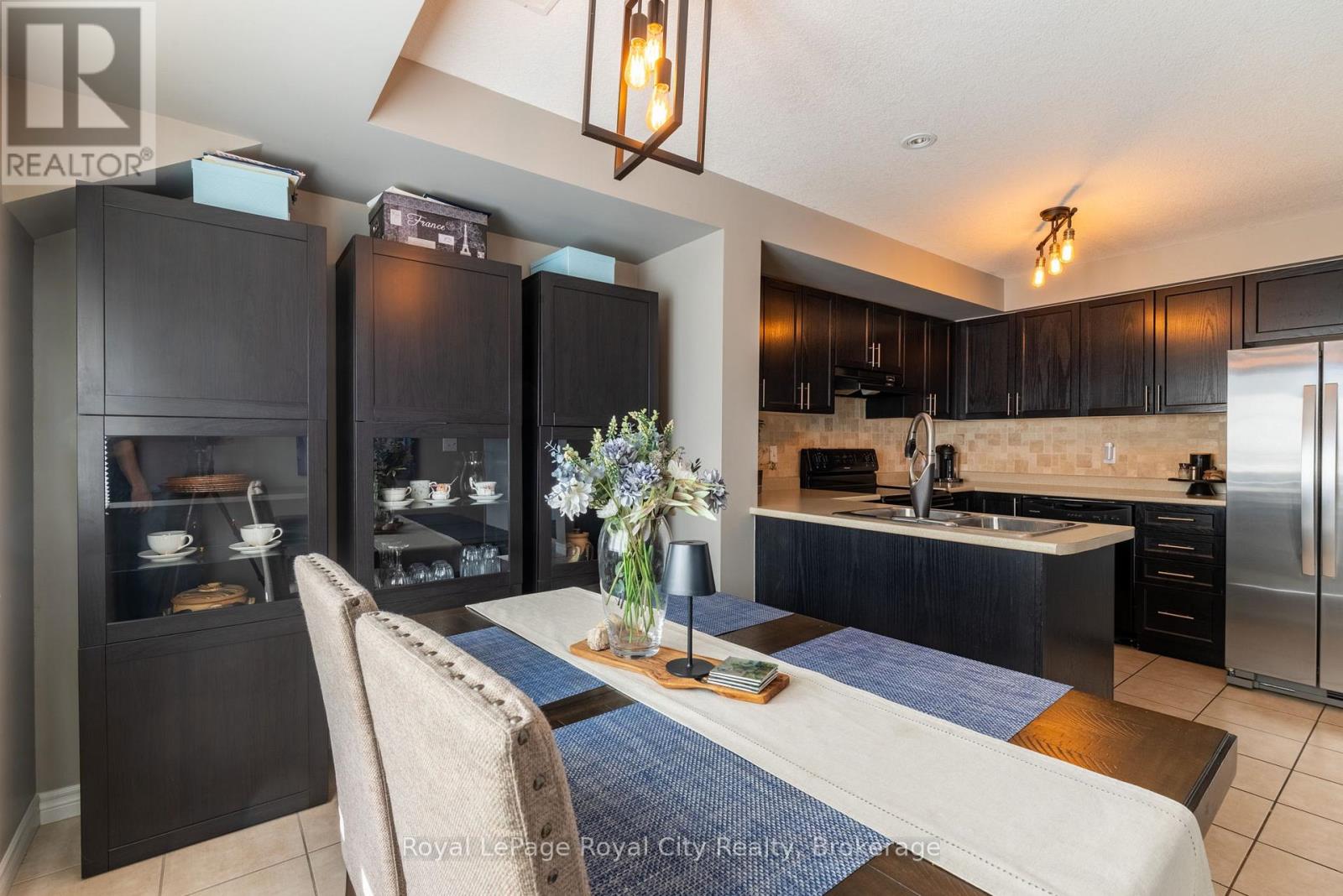 B - 638 Woodlawn Road E, Guelph (Victoria North), Ontario  N1E 0K4 - Photo 10 - X12877012