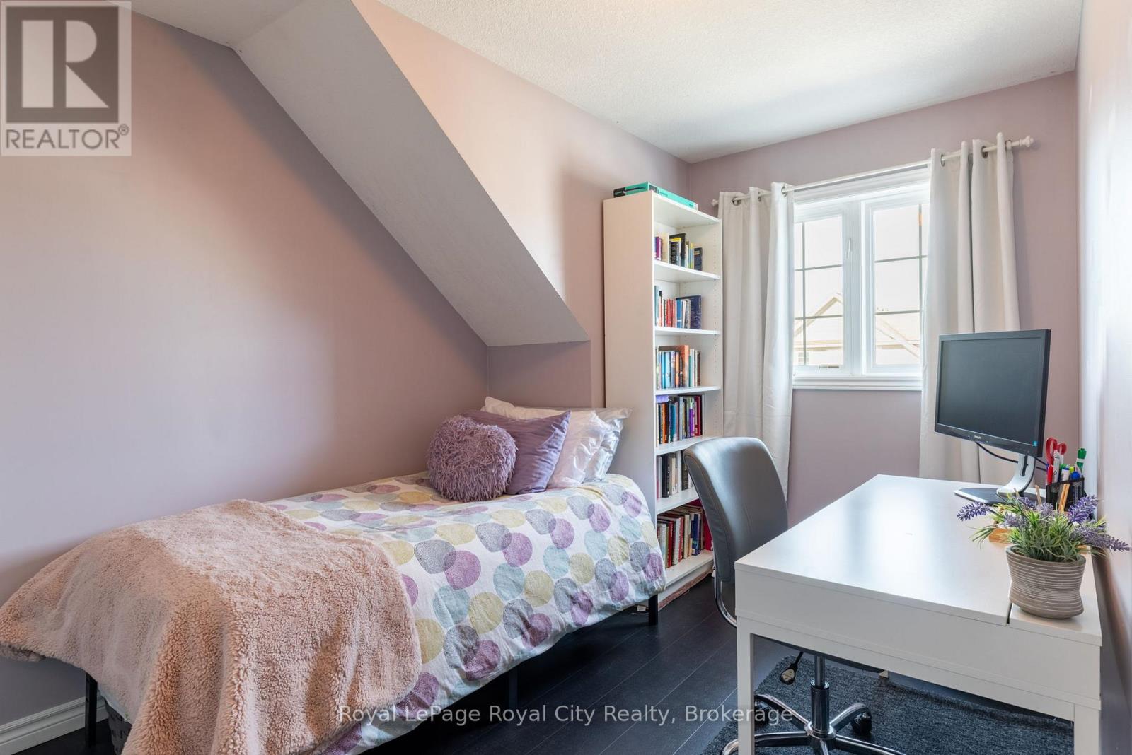 B - 638 Woodlawn Road E, Guelph (Victoria North), Ontario  N1E 0K4 - Photo 21 - X12877012