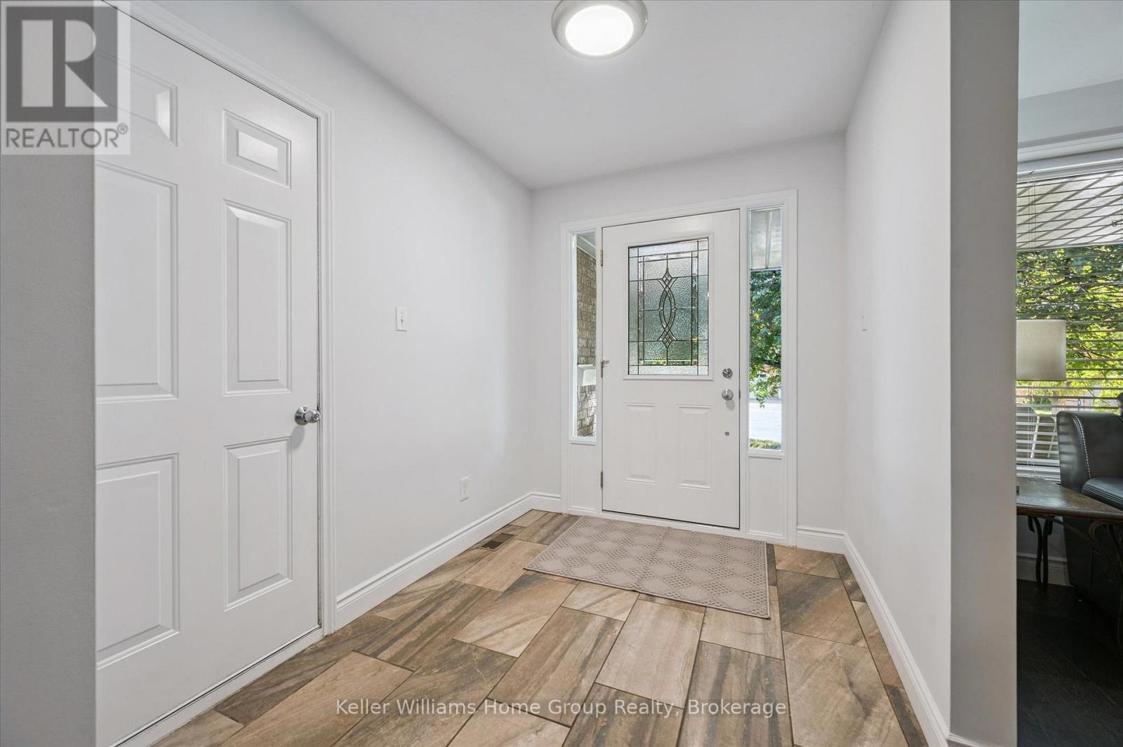 284 Colborne Street, Centre Wellington, Ontario  N0B 1S0 - Photo 4 - X12877068