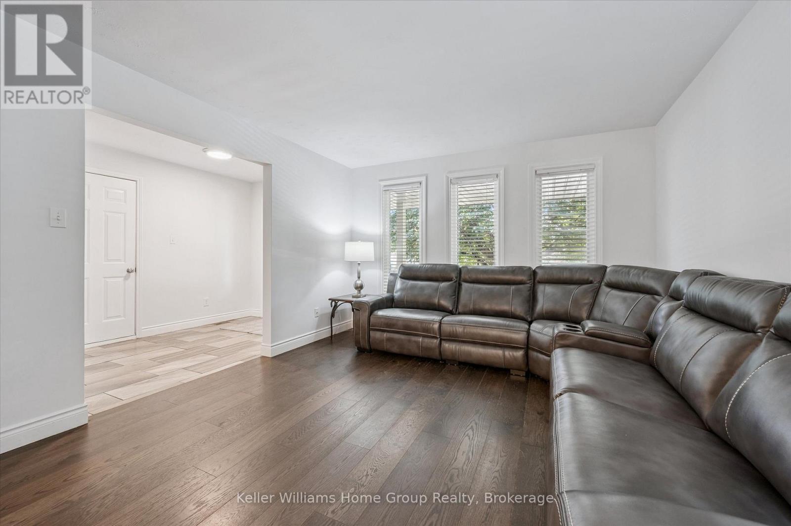 284 Colborne Street, Centre Wellington, Ontario  N0B 1S0 - Photo 5 - X12877068