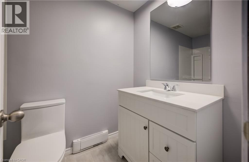 249 Cedarbrae Avenue Unit# 18, Waterloo, Ontario  N2L 4S8 - Photo 13 - 40805241