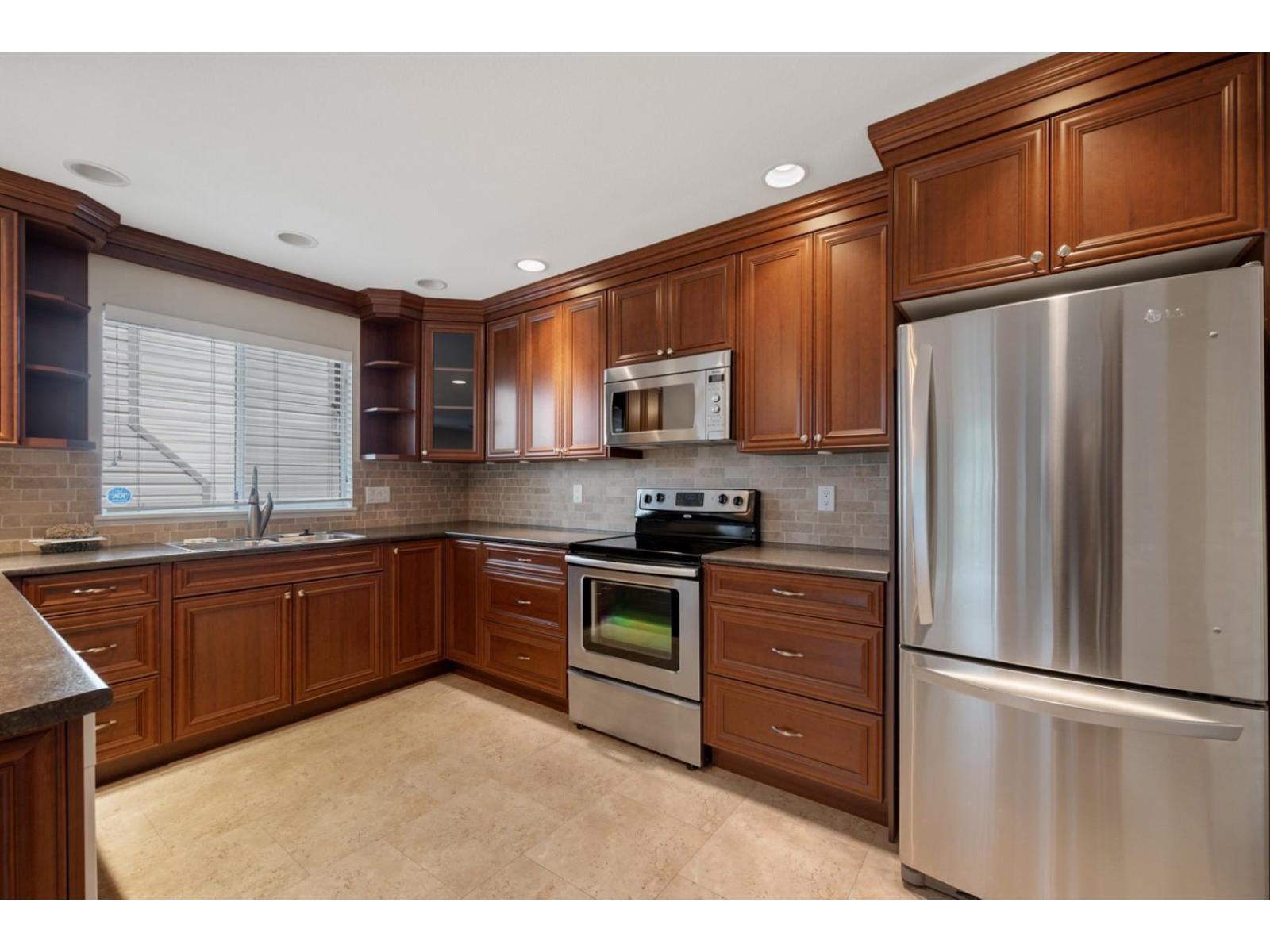 18775 59 Avenue, Surrey, British Columbia  V3S 7M1 - Photo 7 - R3098653