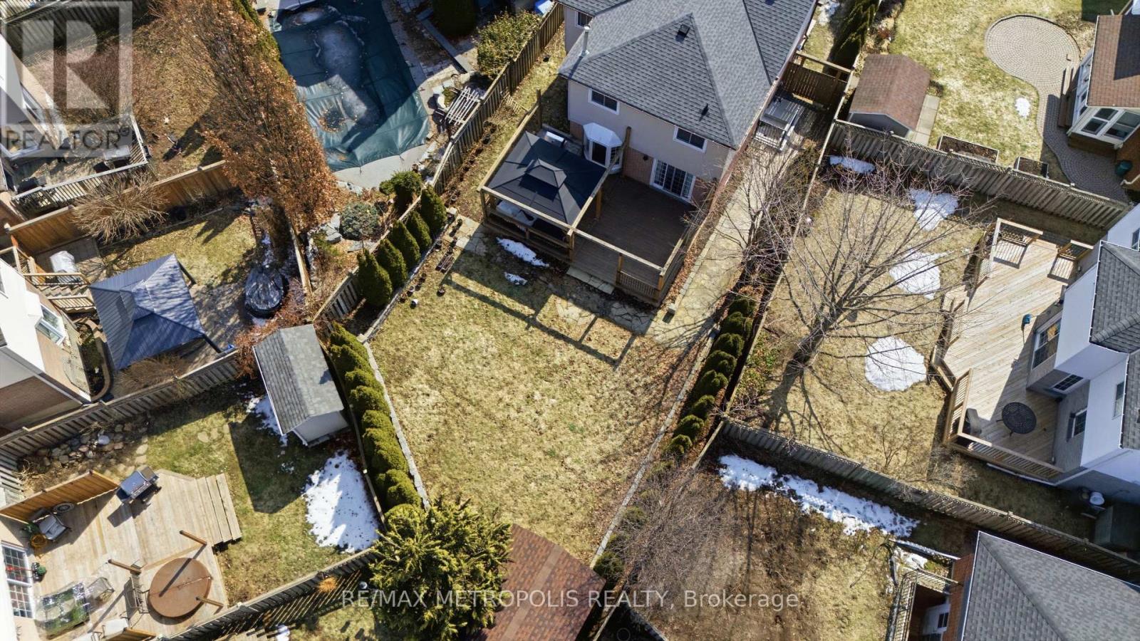 700 Mountjoy Court, Oshawa, Ontario  L1K 1W8 - Photo 32 - E12876300