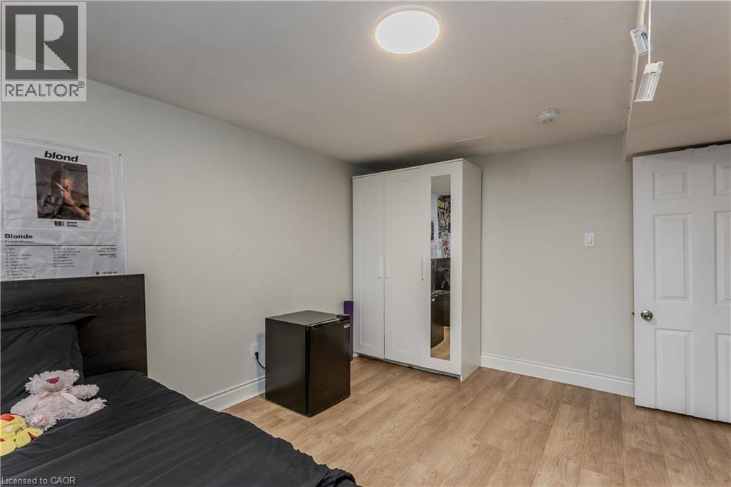 34 Hollywood Street N, Hamilton, Ontario  L8S 3K6 - Photo 26 - 40810627