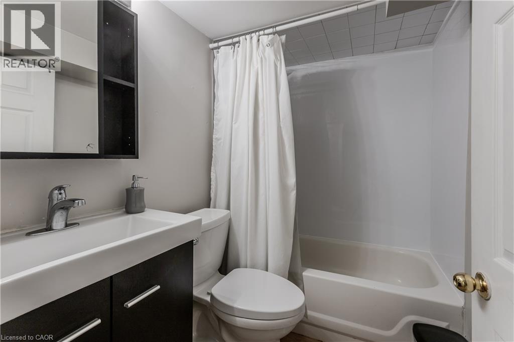 34 Hollywood Street N, Hamilton, Ontario  L8S 3K6 - Photo 27 - 40810627