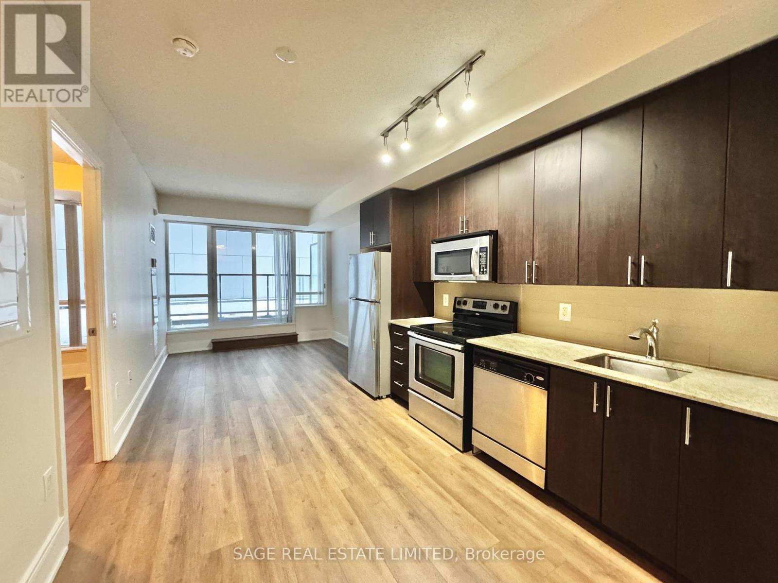 201 - 560 Front Street W, Toronto, Ontario  M5V 1C1 - Photo 1 - C12876870