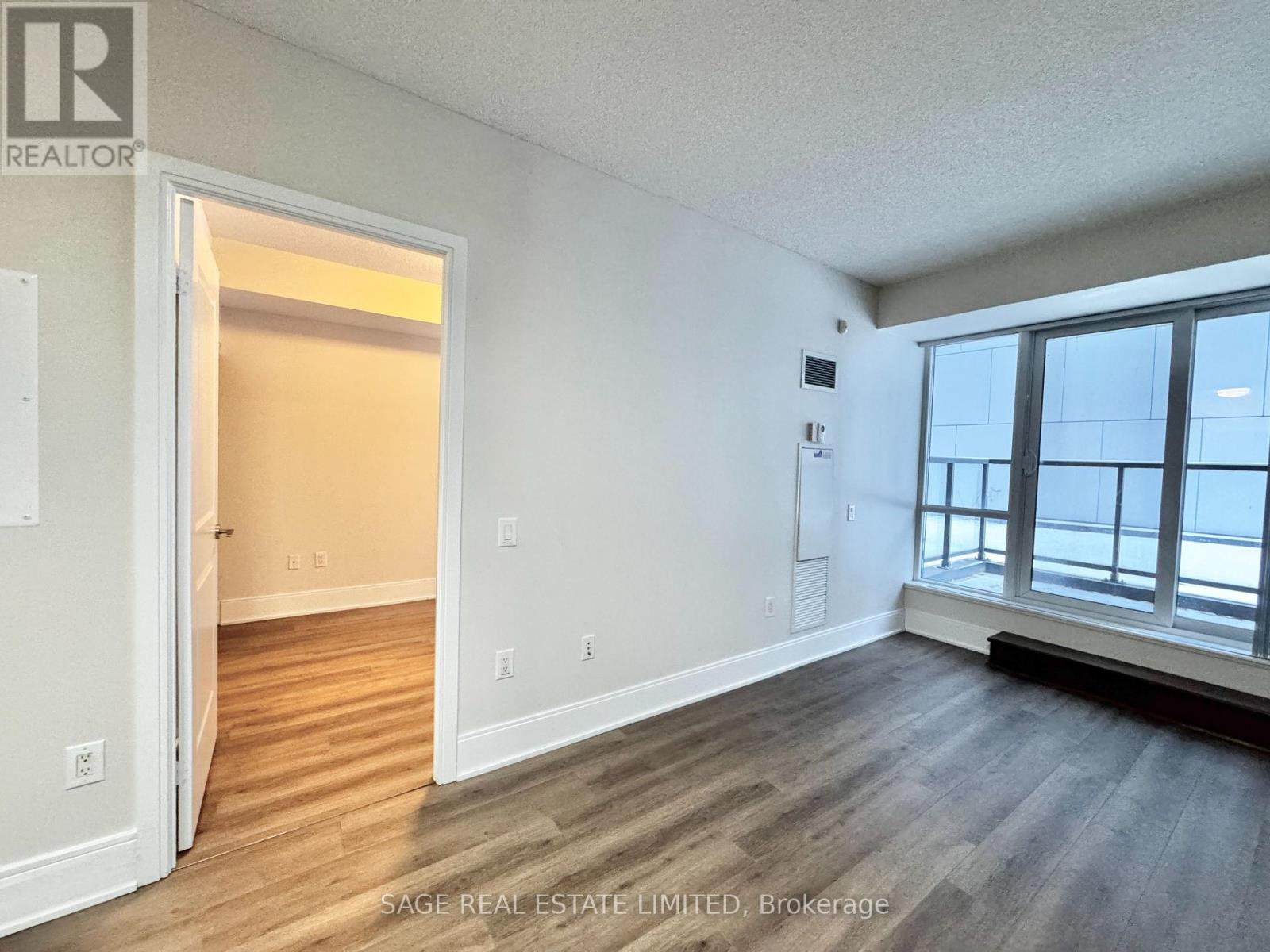 201 - 560 Front Street W, Toronto, Ontario  M5V 1C1 - Photo 15 - C12876870