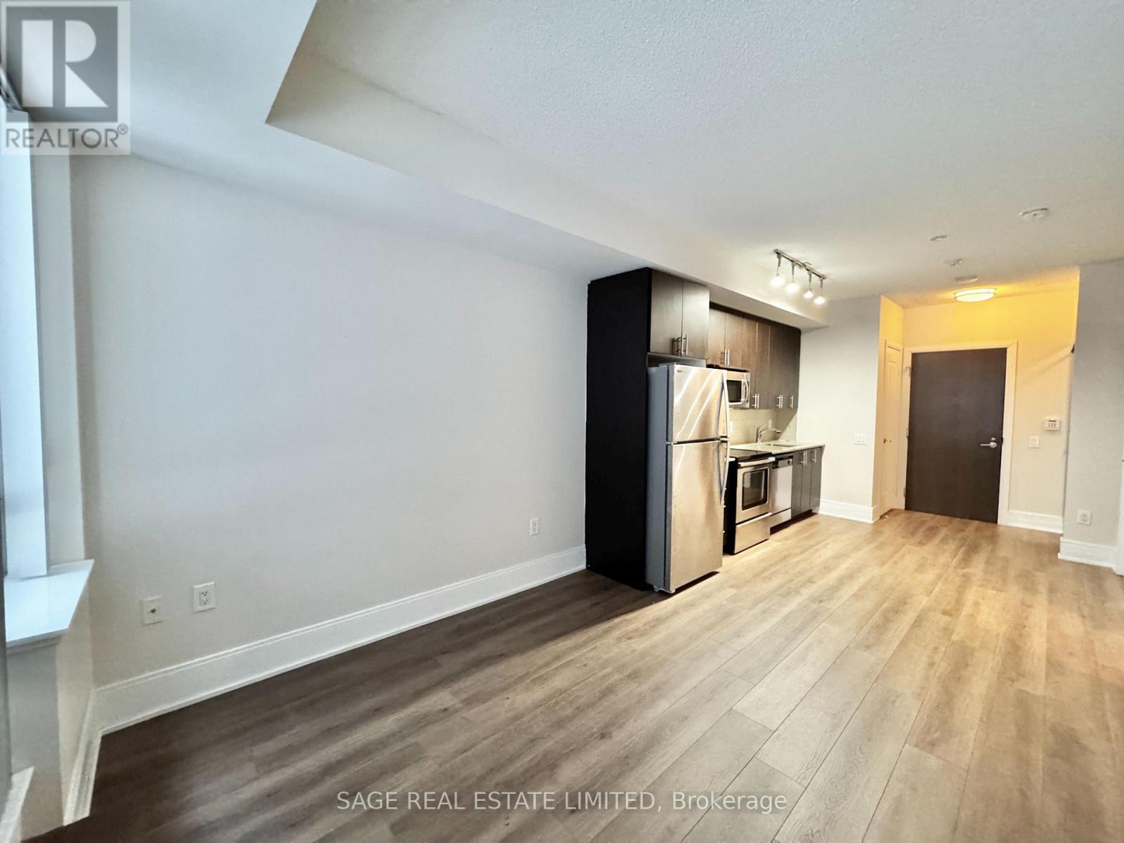 201 - 560 Front Street W, Toronto, Ontario  M5V 1C1 - Photo 5 - C12876870