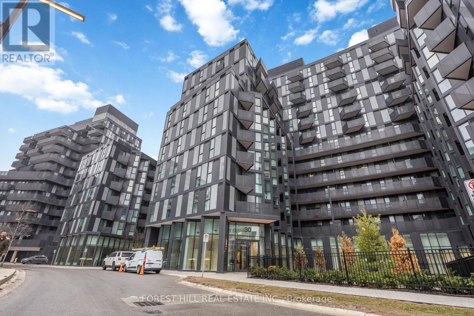 1010 - 30 TRETTI WAY, toronto (clanton park), Ontario