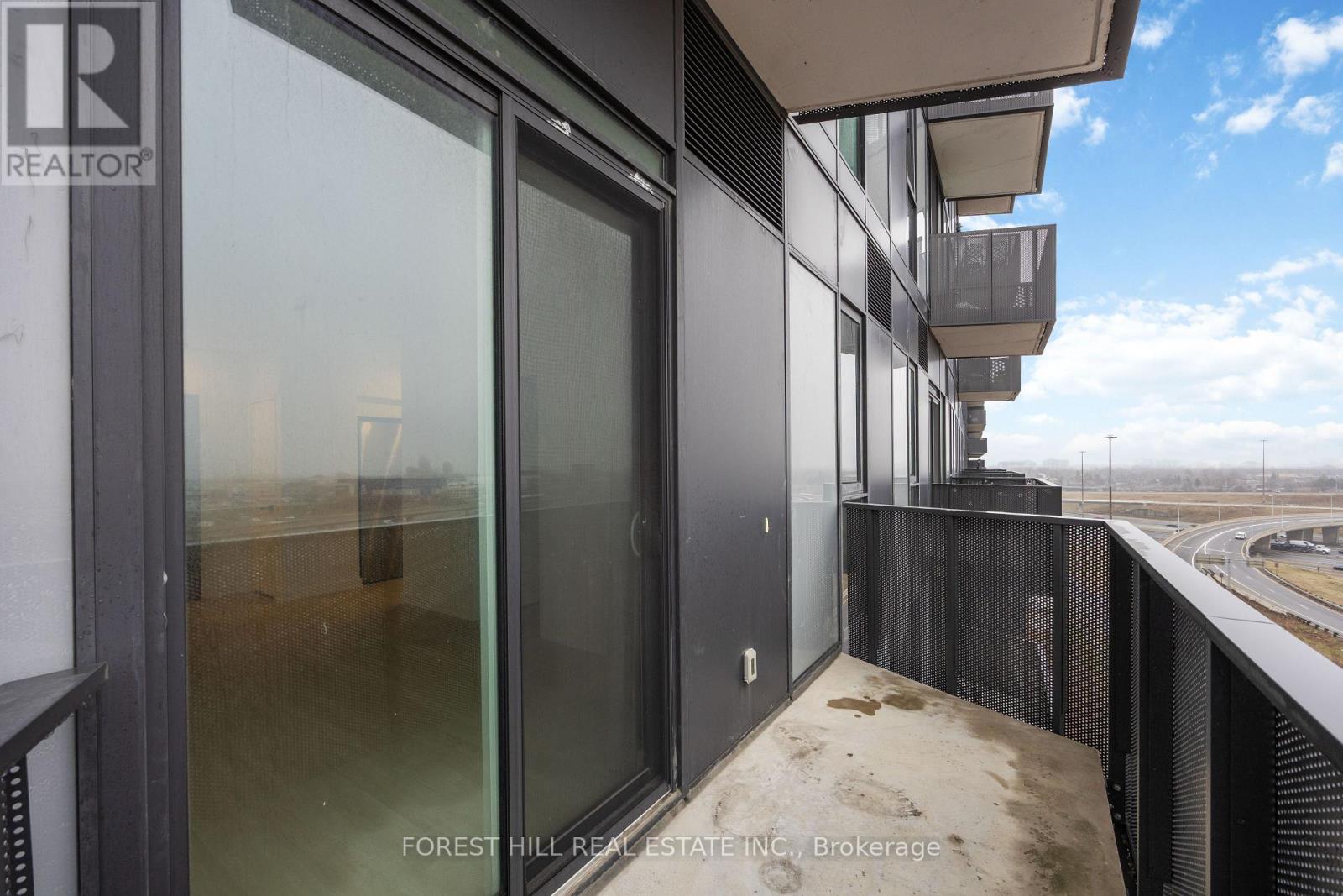 1010 - 30 Tretti Way, Toronto (Clanton Park), Ontario  M3H 0E3 - Photo 12 - C12876982