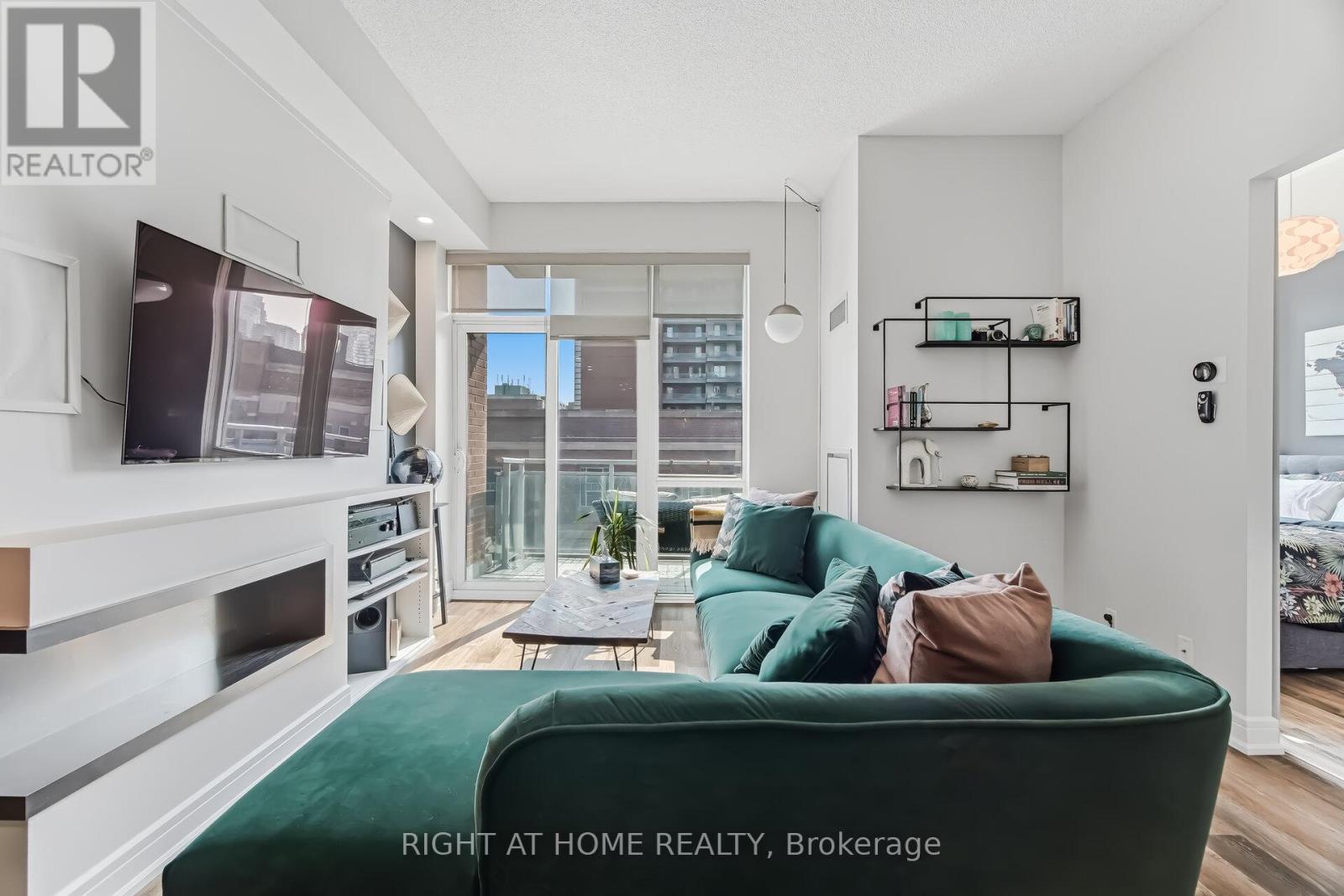 S320 - 112 George Street, Toronto (Moss Park), Ontario  M5A 2M5 - Photo 16 - C12877034