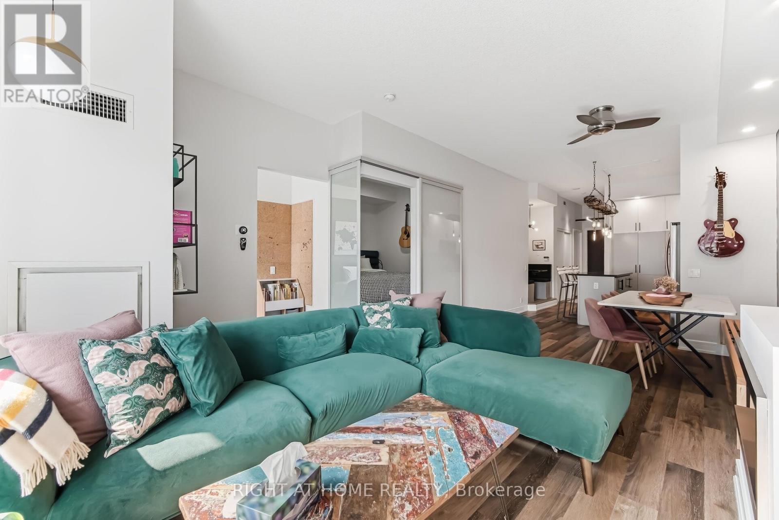 S320 - 112 George Street, Toronto (Moss Park), Ontario  M5A 2M5 - Photo 18 - C12877034