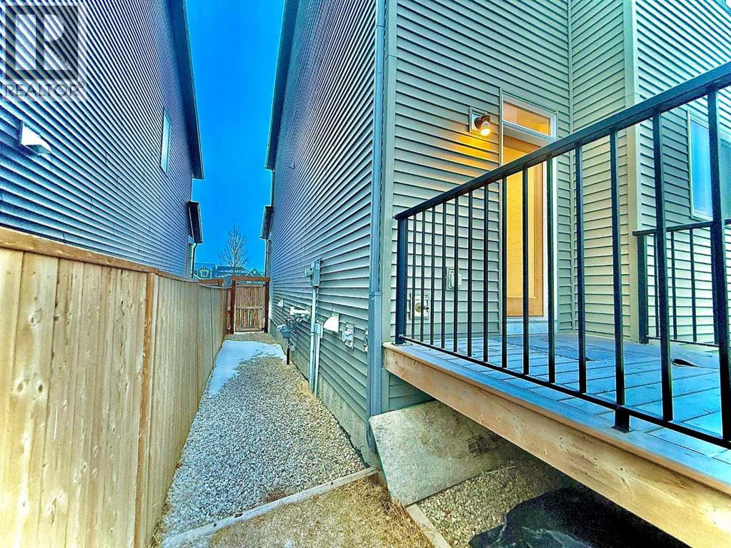 189 Carringvue Way Nw, Calgary, Alberta  T3P 1K6 - Photo 11 - A2290590