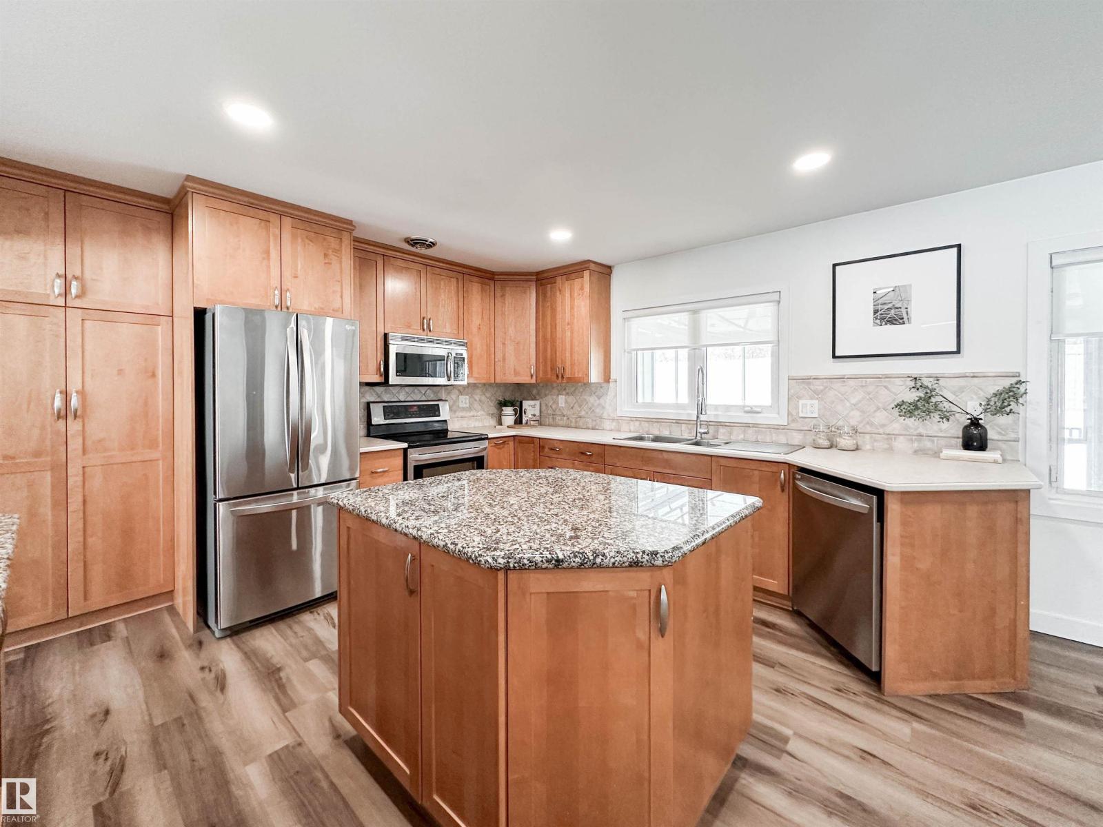 4 Balmoral Dr, St. Albert, Alberta  T8N 0B8 - Photo 6 - E4477117