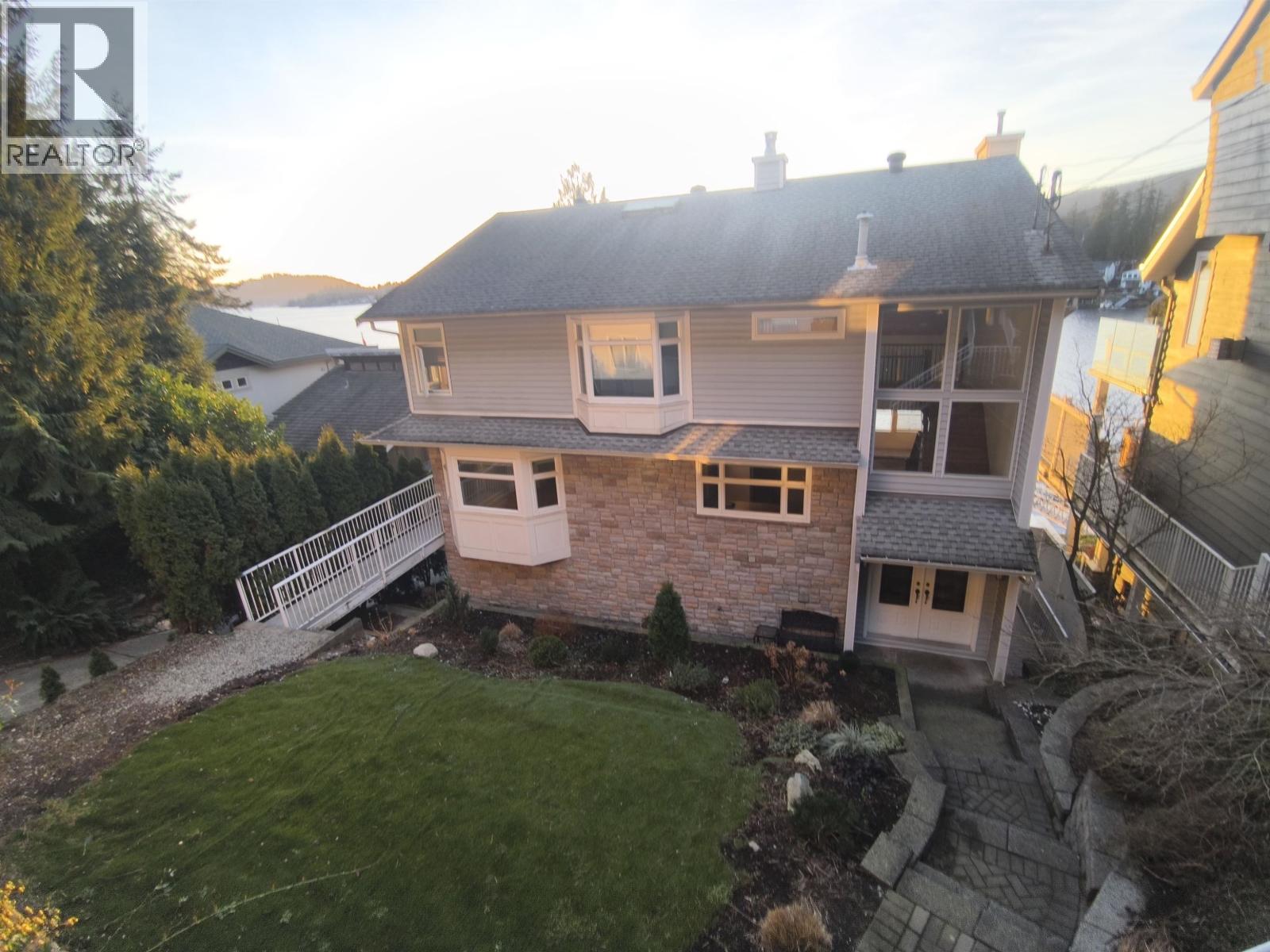 Upper 4xxx 4643 Belcarra Bay Road, Belcarra, British Columbia  V3H 4P5 - Photo 13 - R3098812