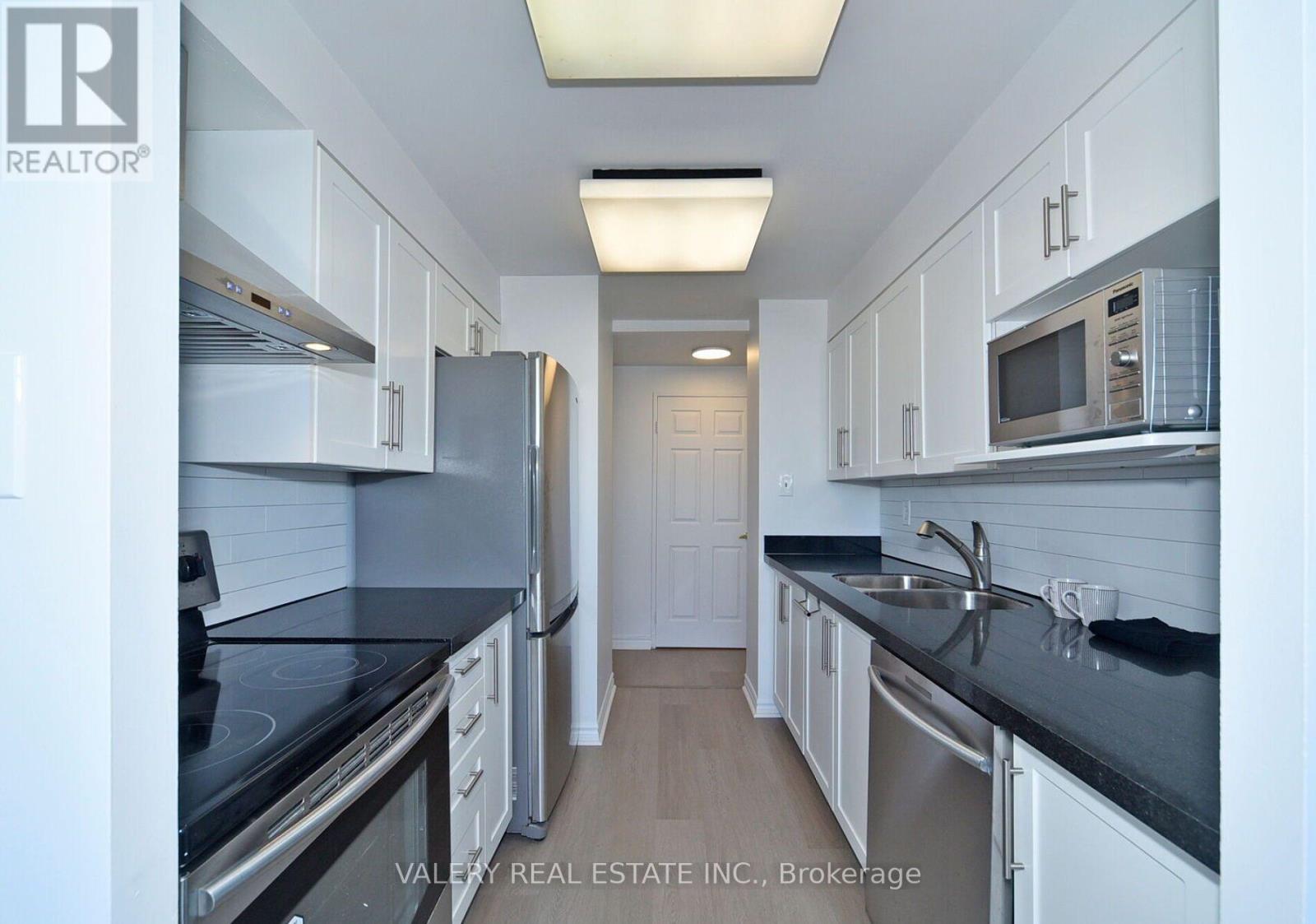 Lph13 - 3233 Eglinton Avenue East Avenue, Toronto, Ontario  M1J 3N6 - Photo 12 - E12876850