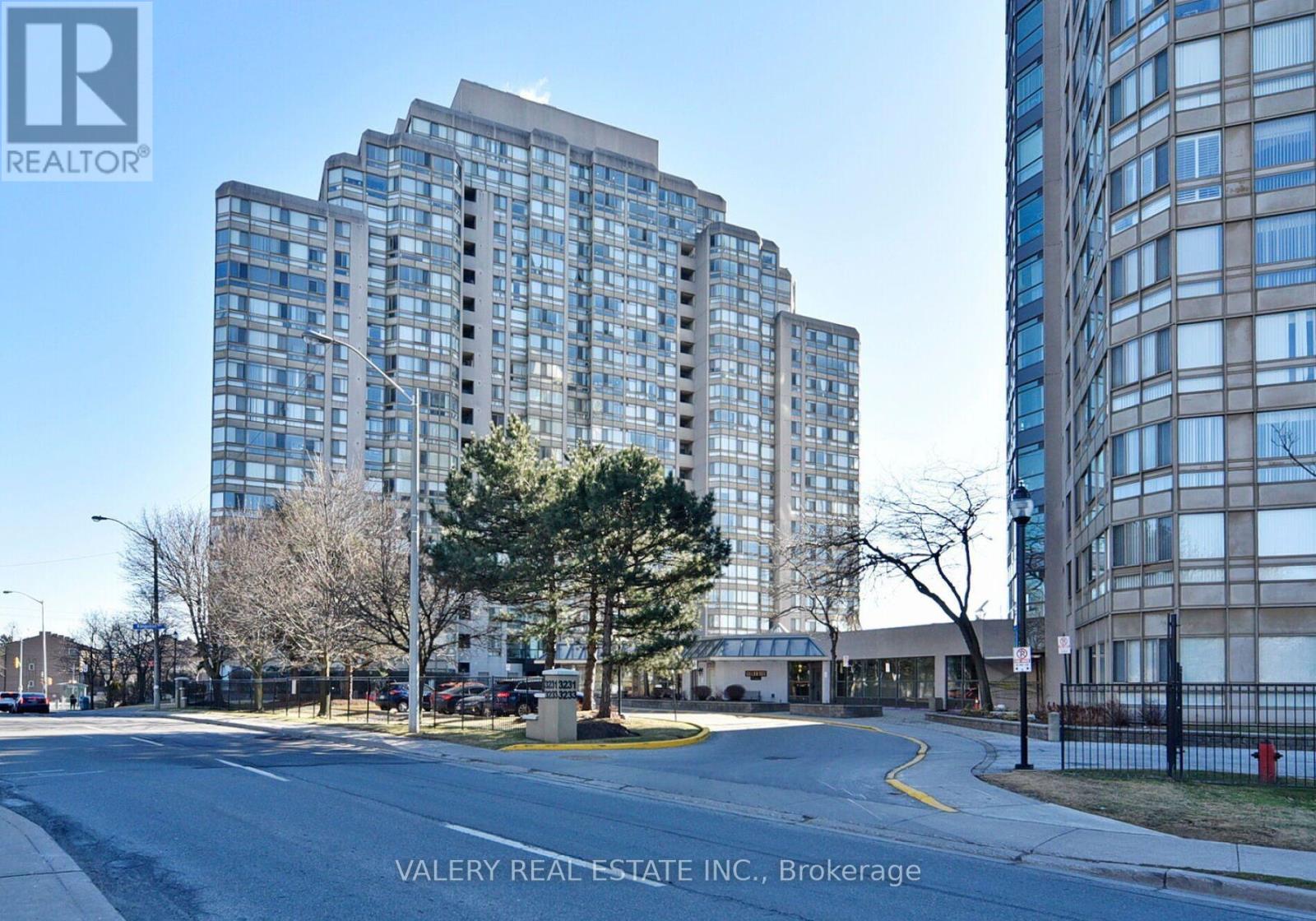 Lph13 - 3233 Eglinton Avenue East Avenue, Toronto, Ontario  M1J 3N6 - Photo 2 - E12876850