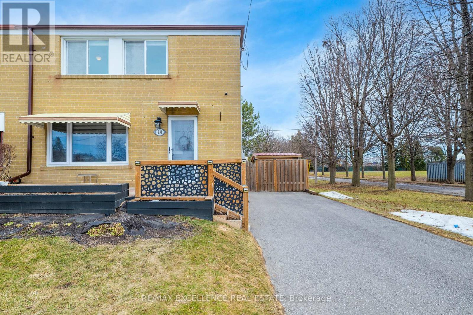 231 Rosedale Drive, Whitby (Downtown Whitby), Ontario  L1N 1Z2 - Photo 5 - E12876930