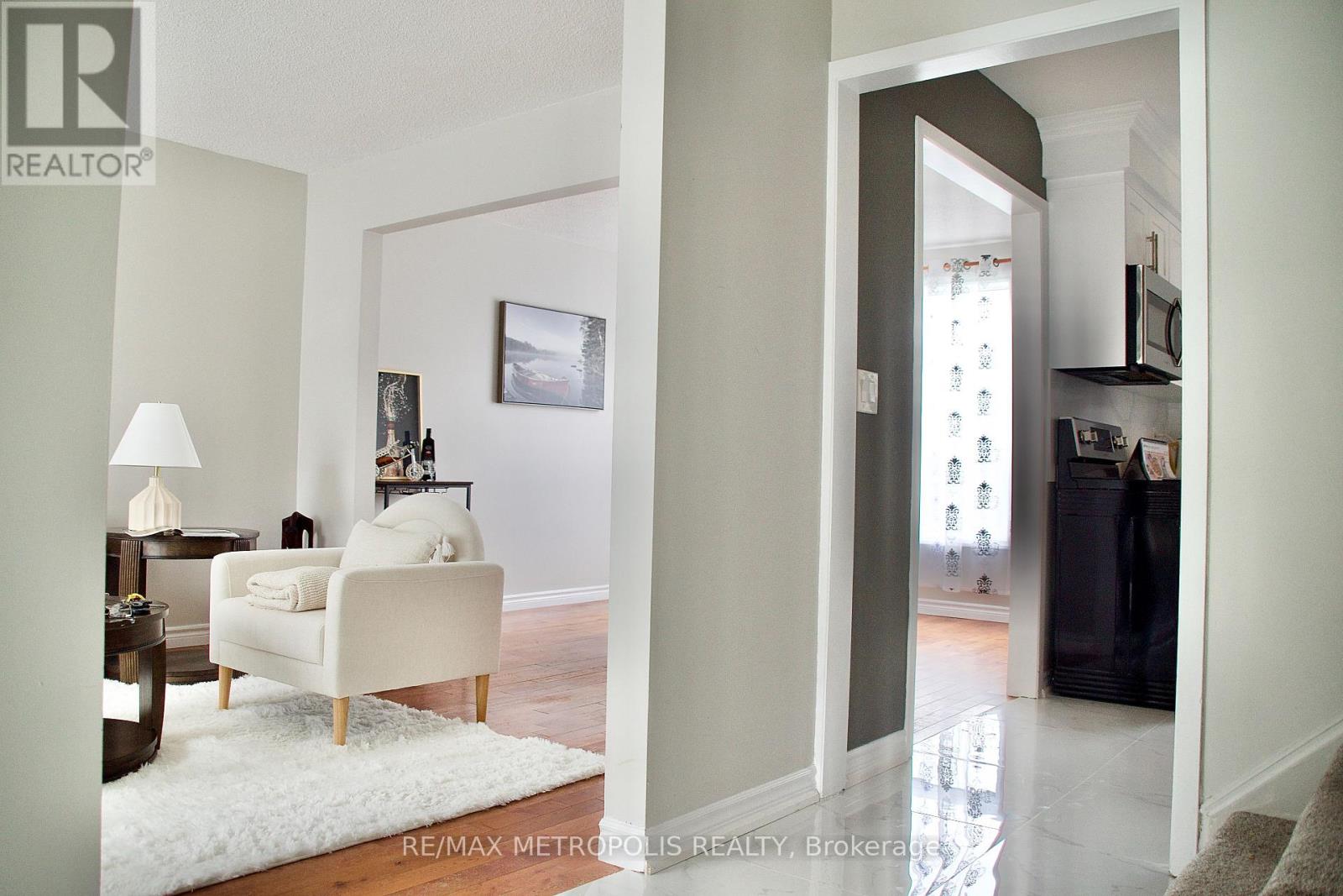 1405 Manitou Drive, Oshawa (Samac), Ontario  L1G 7R2 - Photo 9 - E12877040