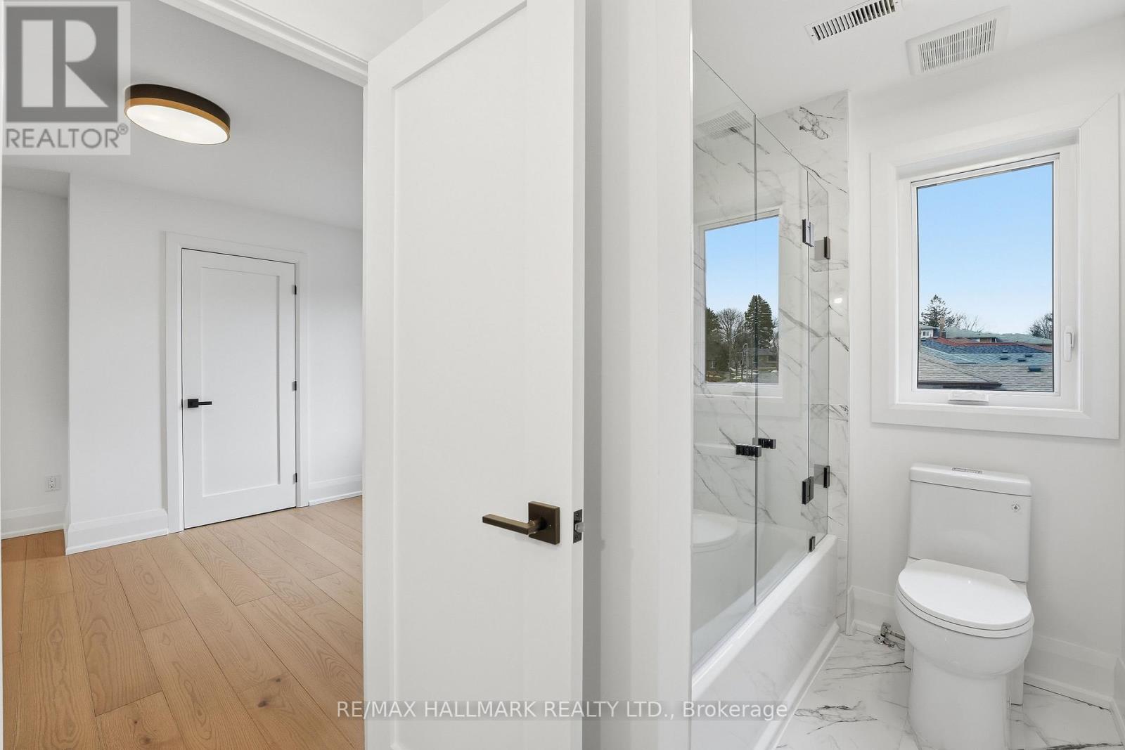 49 Greendowns Drive, Toronto, Ontario  M1M 2G6 - Photo 17 - E12877064