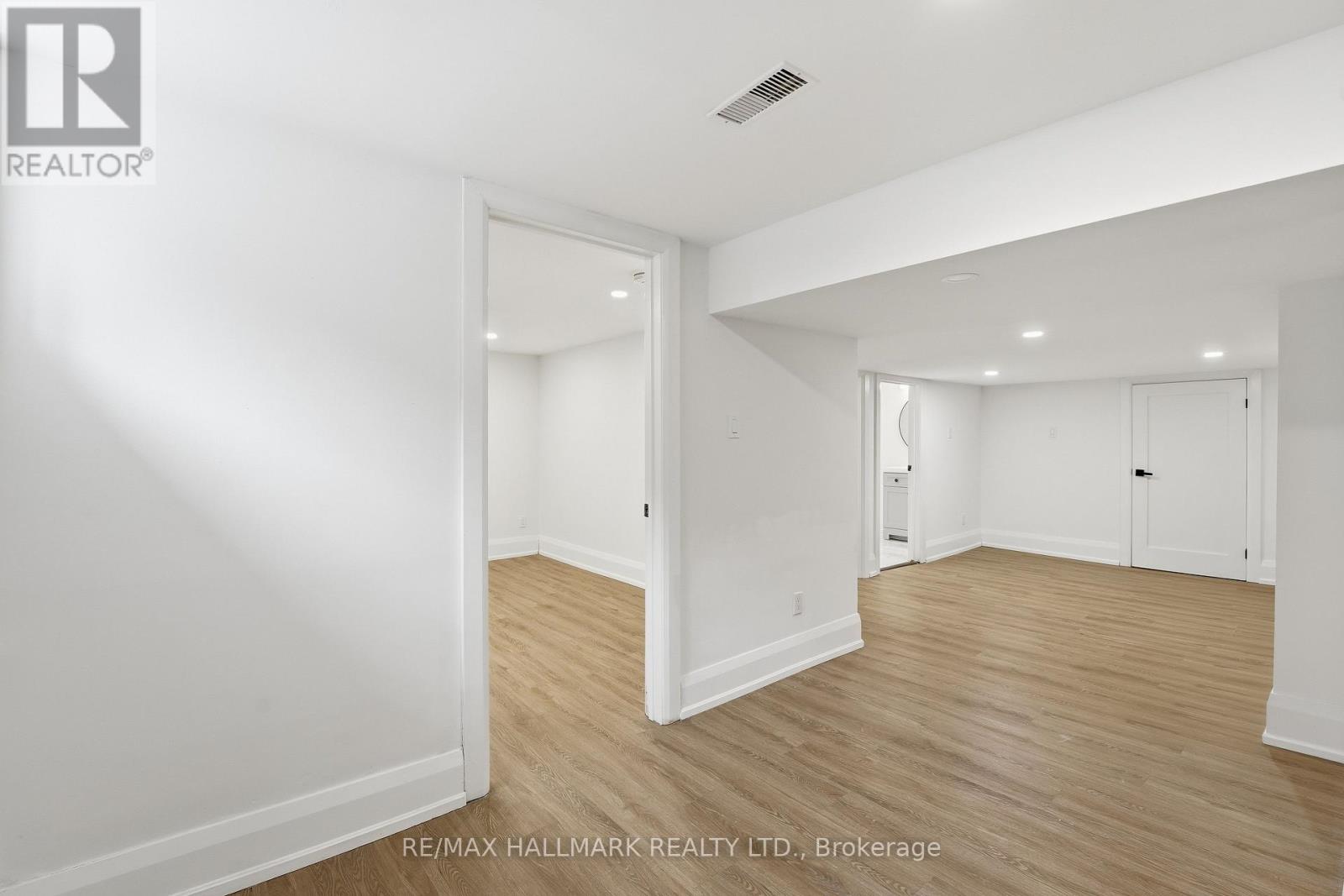 49 Greendowns Drive, Toronto, Ontario  M1M 2G6 - Photo 26 - E12877064