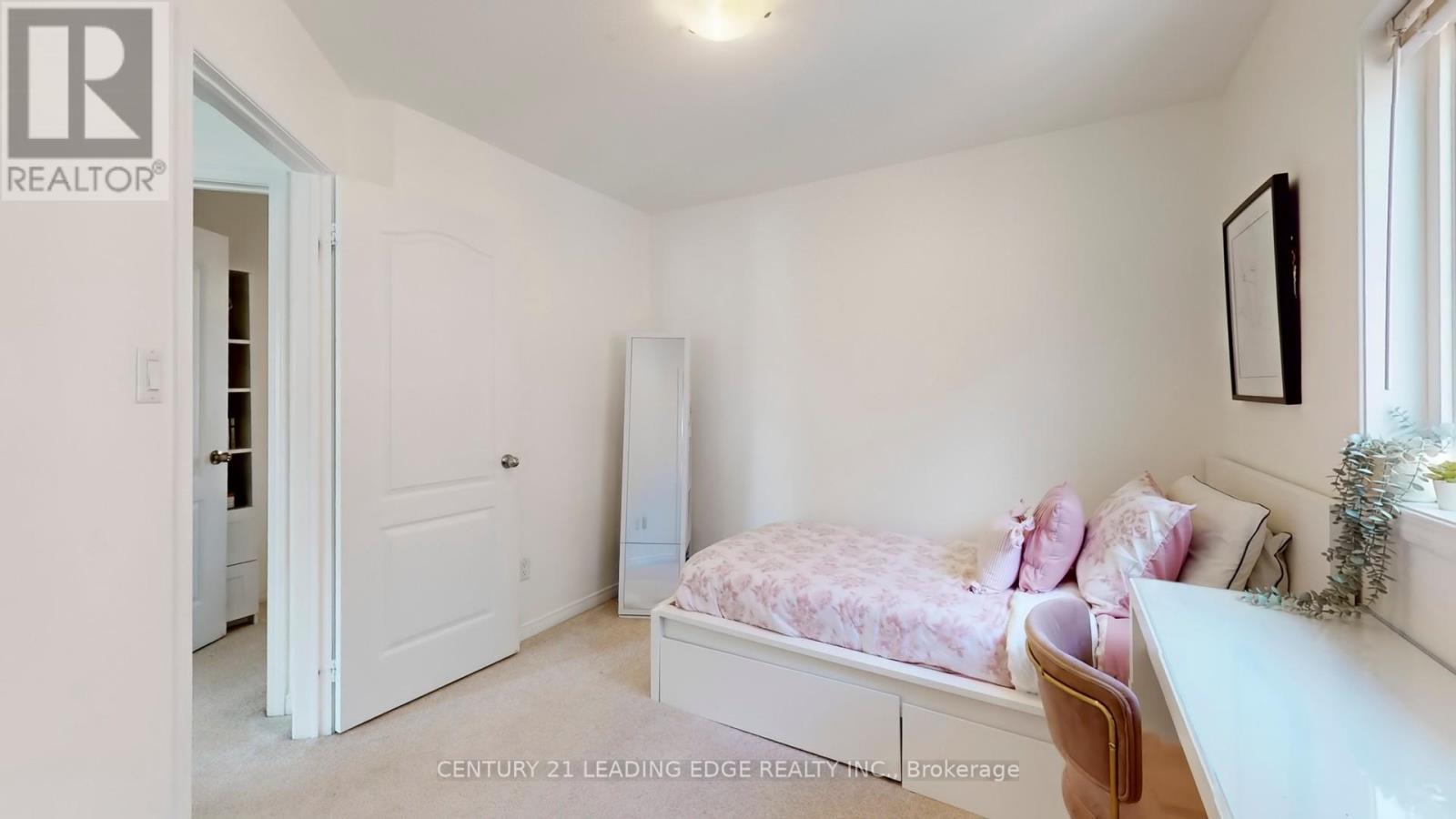 1574 Edgecroft Drive, Pickering (Duffin Heights), Ontario  L1V 2P8 - Photo 25 - E12877104