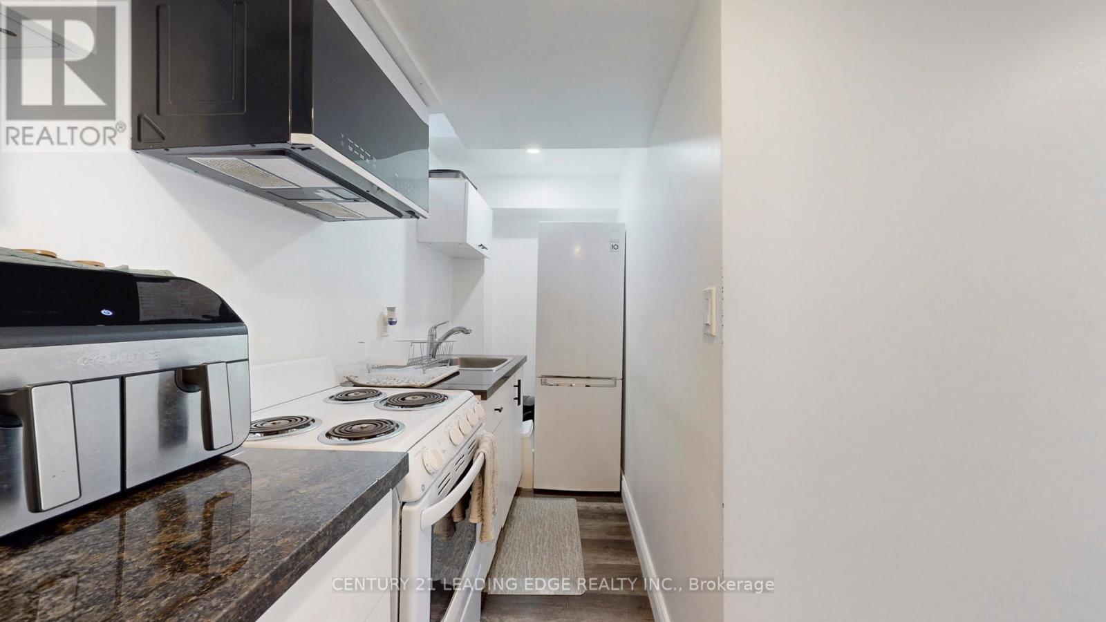 1574 Edgecroft Drive, Pickering (Duffin Heights), Ontario  L1V 2P8 - Photo 27 - E12877104